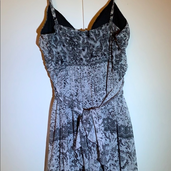 Dress - Picture 5 of 5